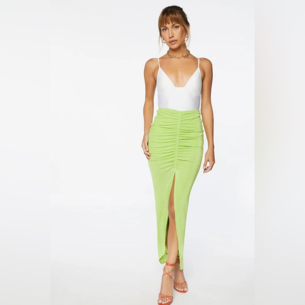 NWT Forever 21 Ruched Midi Skirt